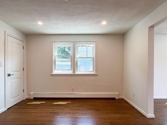 22 Chandler St 2, Watertown, MA 02472