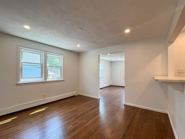 22 Chandler St 2, Watertown, MA 02472