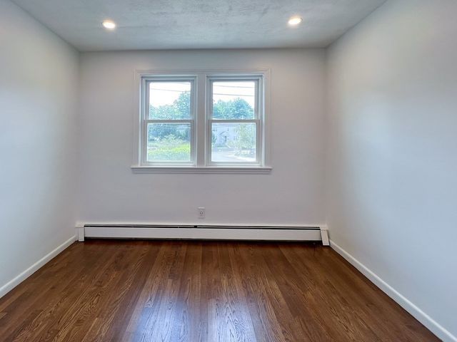 22 Chandler St 2, Watertown, MA 02472