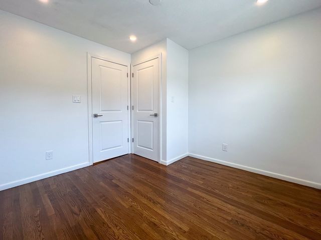 22 Chandler St 2, Watertown, MA 02472