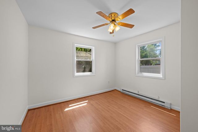 517 HIGHLAND DR, Edgewater, MD 21037