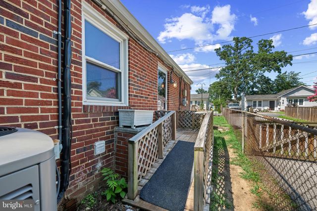 517 HIGHLAND DR, Edgewater, MD 21037