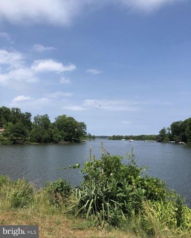 517 HIGHLAND DR, Edgewater, MD 21037