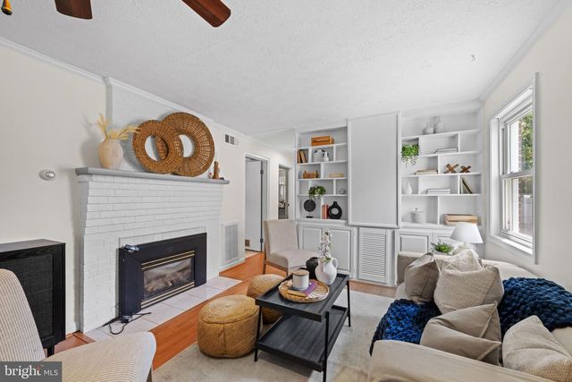 517 HIGHLAND DR, Edgewater, MD 21037