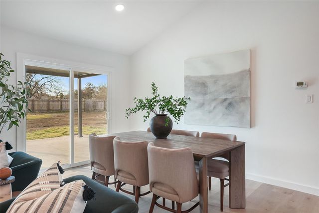 5400 Salem Hill DR, Austin, TX 78745