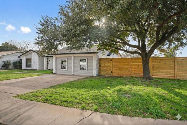 5400 Salem Hill DR, Austin, TX 78745