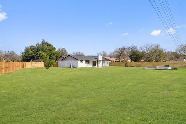 5400 Salem Hill DR, Austin, TX 78745