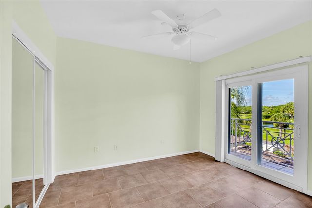 5540 N Harbor Village Drive 305, Vero Beach, FL 32967