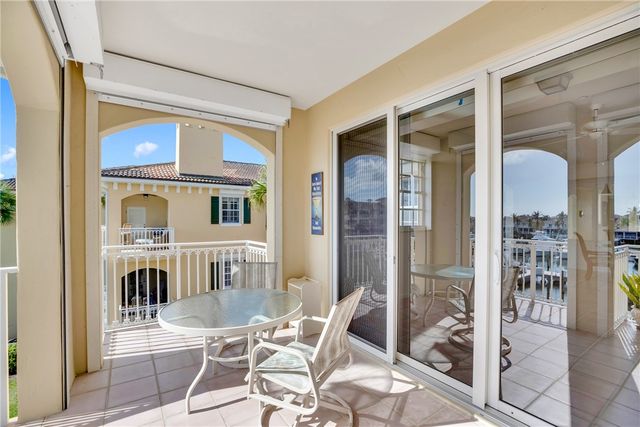 5540 N Harbor Village Drive 305, Vero Beach, FL 32967
