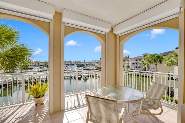 5540 N Harbor Village Drive 305, Vero Beach, FL 32967