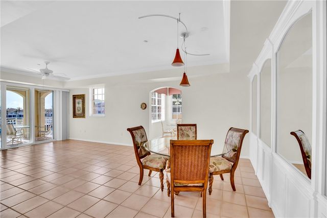 5540 N Harbor Village Drive 305, Vero Beach, FL 32967