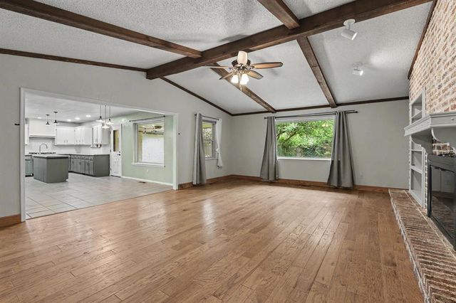 2112 Bentham Place, Yukon, OK 73099