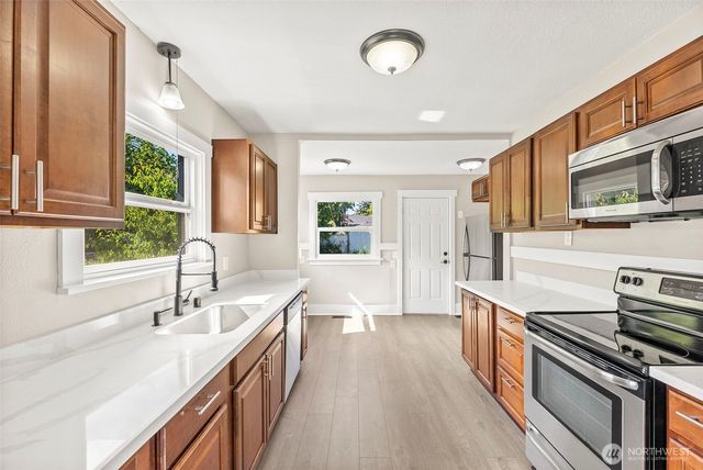 1511 S 51st Street, Tacoma, WA 98408