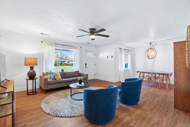 1005 Gold Street, Redding, CA 96001