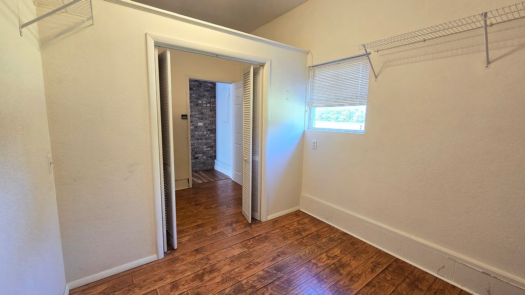 Image 36 of property listing at 431 Easthaven Drive, Centralia, IL 62801