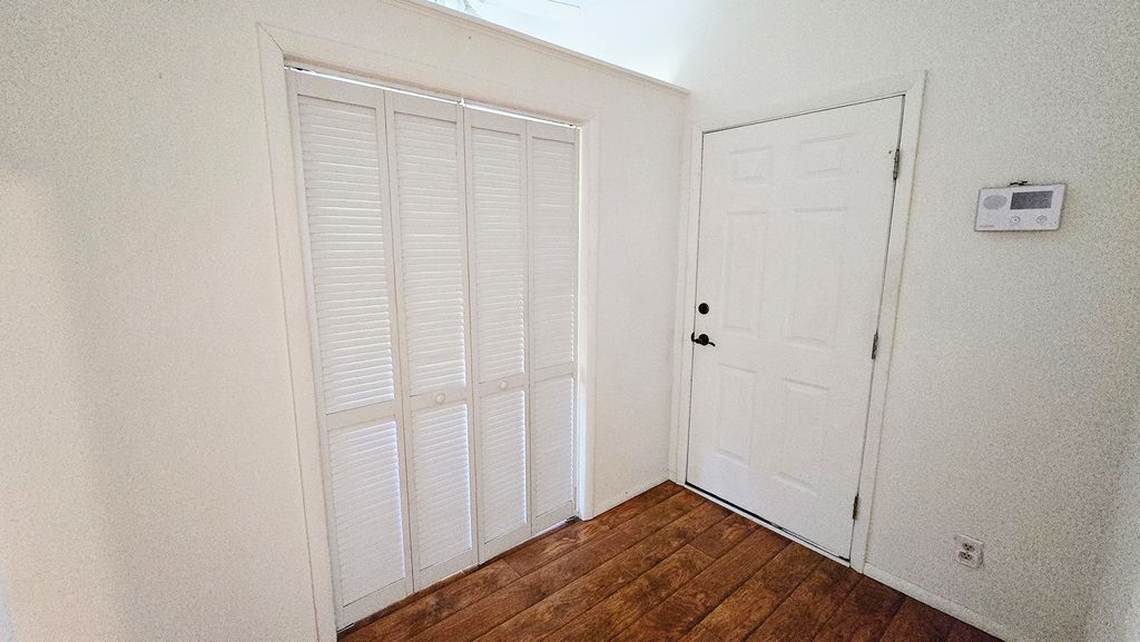 Image 37 of property listing at 431 Easthaven Drive, Centralia, IL 62801