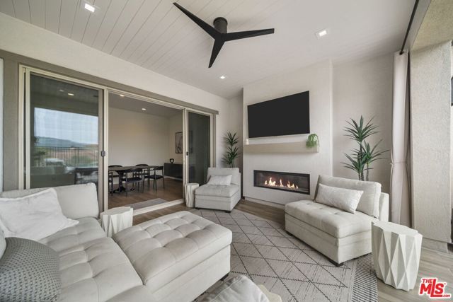 2501 Presley Court, Camarillo, CA 93012