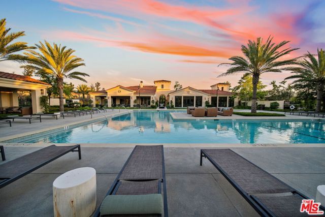 2501 Presley Court, Camarillo, CA 93012