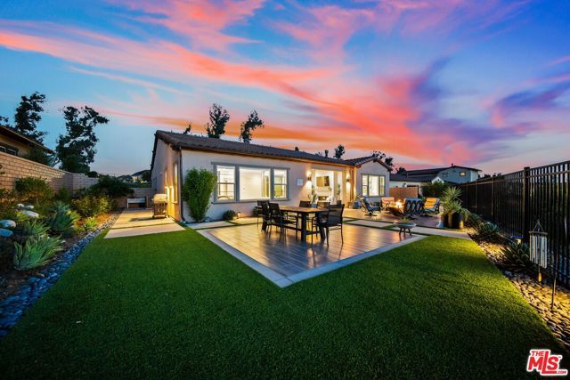 2501 Presley Court, Camarillo, CA 93012