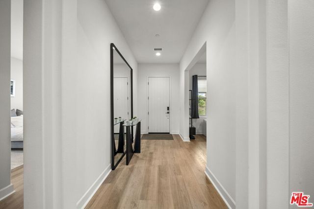 2501 Presley Court, Camarillo, CA 93012