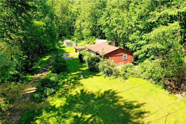 184 Mcclain Ln, New Castle, PA 16105