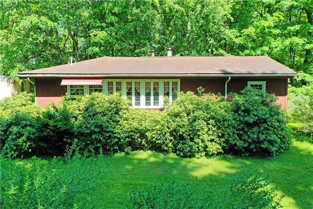 184 Mcclain Ln, New Castle, PA 16105