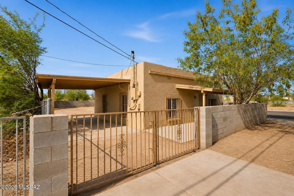 402 W 41st Street, Tucson, AZ 85713