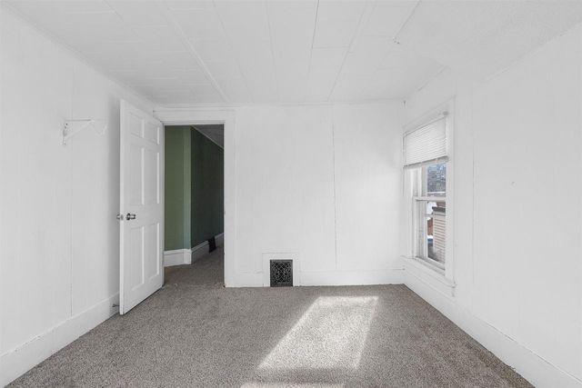 716 MERRITT AVENUE, Oshkosh, WI 54901