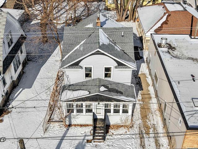 716 MERRITT AVENUE, Oshkosh, WI 54901