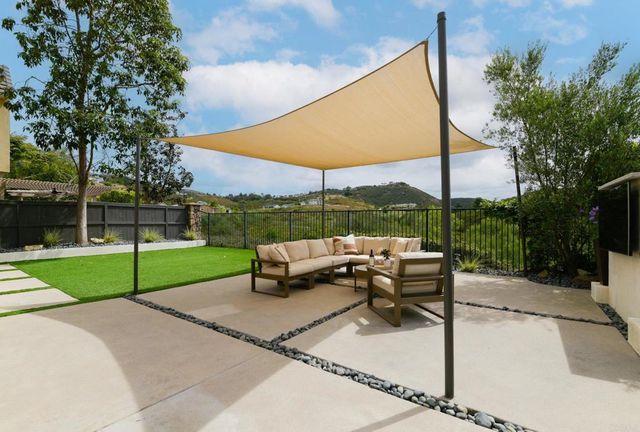 1847 Tanglewood, San Marcos, CA 92078