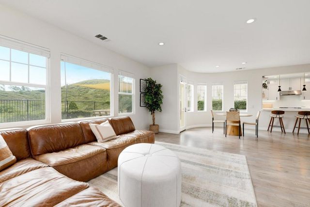 1847 Tanglewood, San Marcos, CA 92078