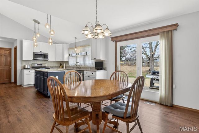 3009 Quail Run Lane, St Charles, MO 63303