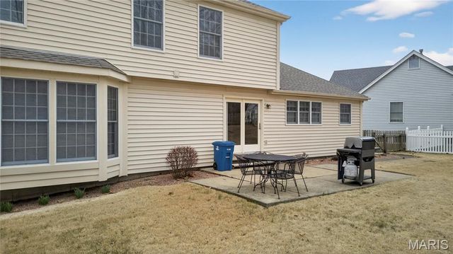 3009 Quail Run Lane, St Charles, MO 63303