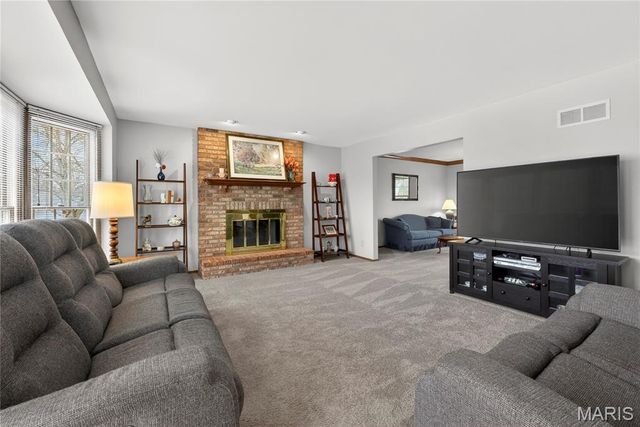 3009 Quail Run Lane, St Charles, MO 63303