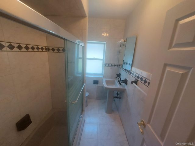 368 Packman Avenue, Mount Vernon, NY 10552