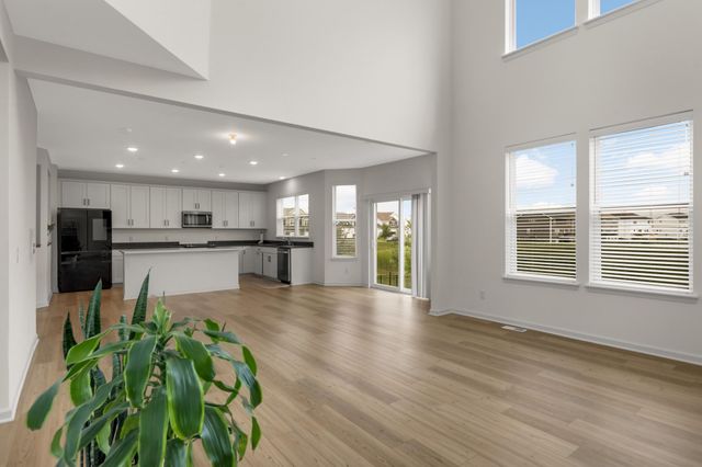 4917 Obsidian Way, Victoria, MN 55386