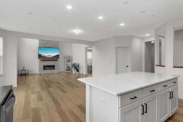 4917 Obsidian Way, Victoria, MN 55386