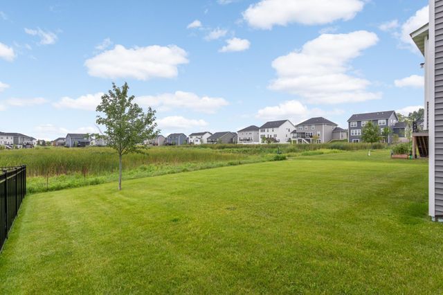 4917 Obsidian Way, Victoria, MN 55386