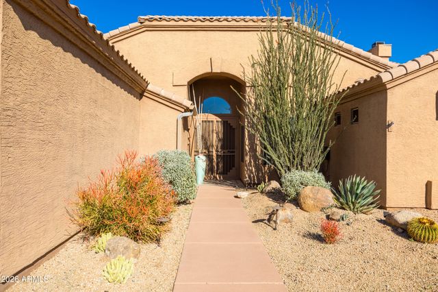 7050 E CARRIAGE TRAILS Drive, Scottsdale, AZ 85266