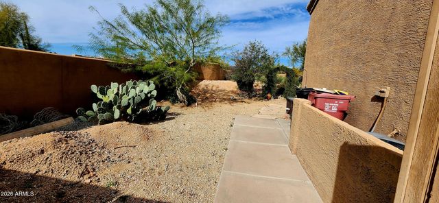 7050 E CARRIAGE TRAILS Drive, Scottsdale, AZ 85266