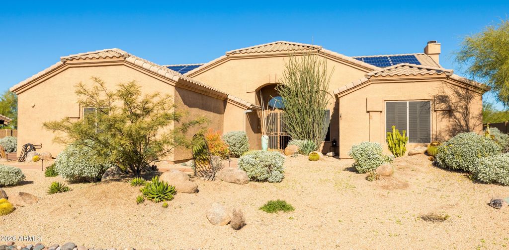 7050 E CARRIAGE TRAILS Drive, Scottsdale, AZ 85266