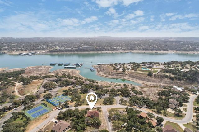 212 Venture BLVD S, Point Venture, TX 78645