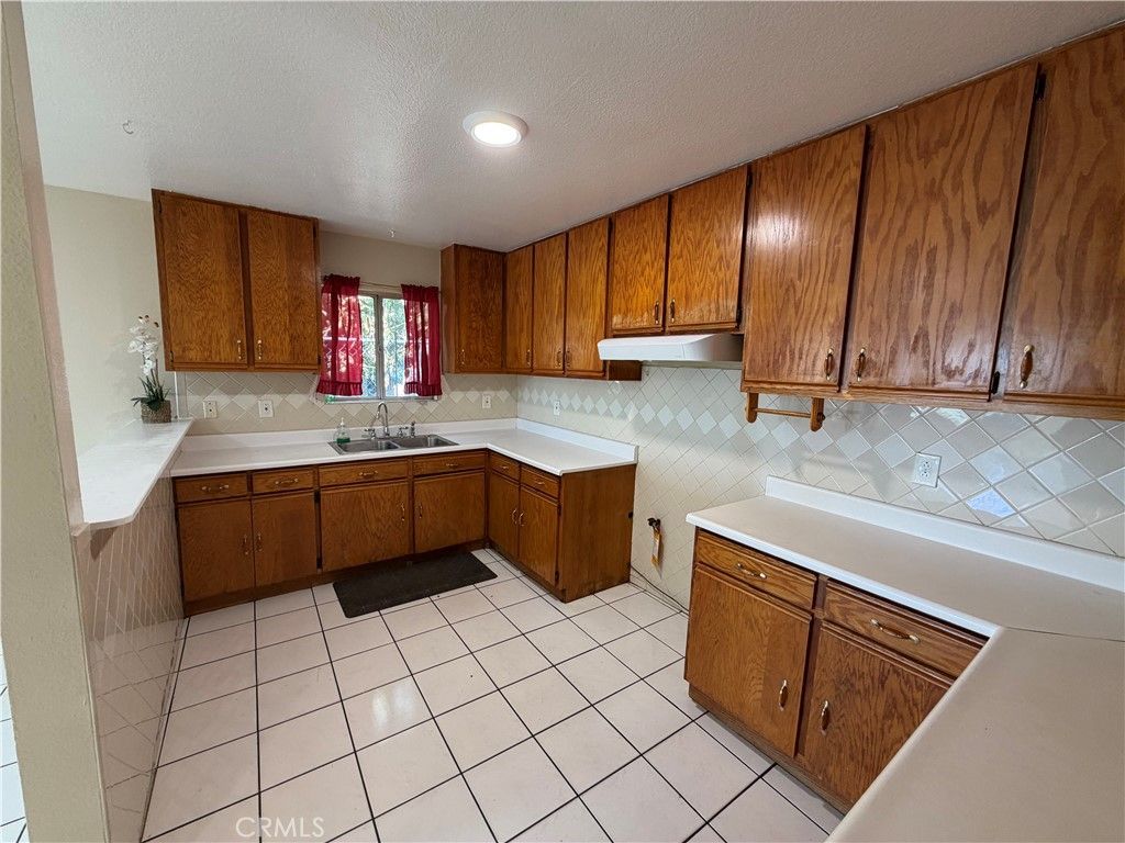 2115 E 130th, Compton, CA 90222 — photo 4