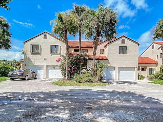 20 Via De Casas Sur 202, Boynton Beach, FL 33426