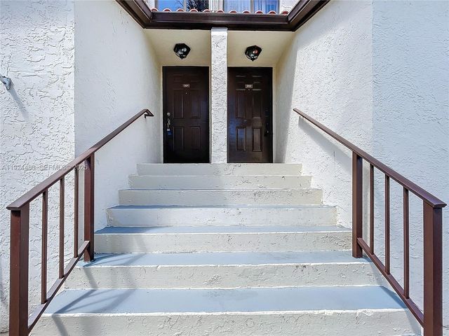 20 Via De Casas Sur 202, Boynton Beach, FL 33426