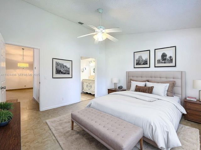 20 Via De Casas Sur 202, Boynton Beach, FL 33426