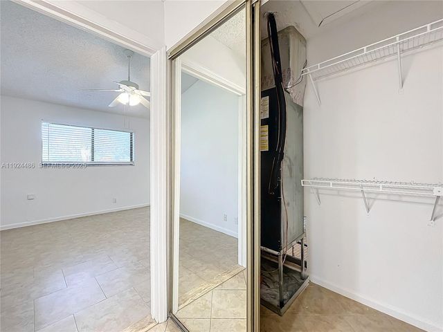 20 Via De Casas Sur 202, Boynton Beach, FL 33426