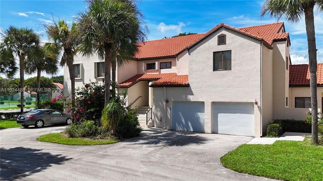 20 Via De Casas Sur 202, Boynton Beach, FL 33426