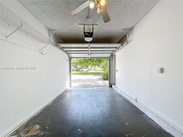 20 Via De Casas Sur 202, Boynton Beach, FL 33426