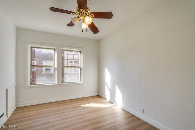 2828 S Moreland Boulevard, Cleveland, OH 44120